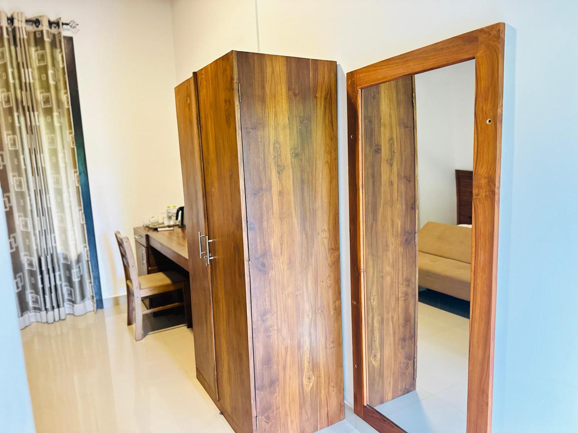 Gamodh Citadel Resort Anuradhapura Exterior foto