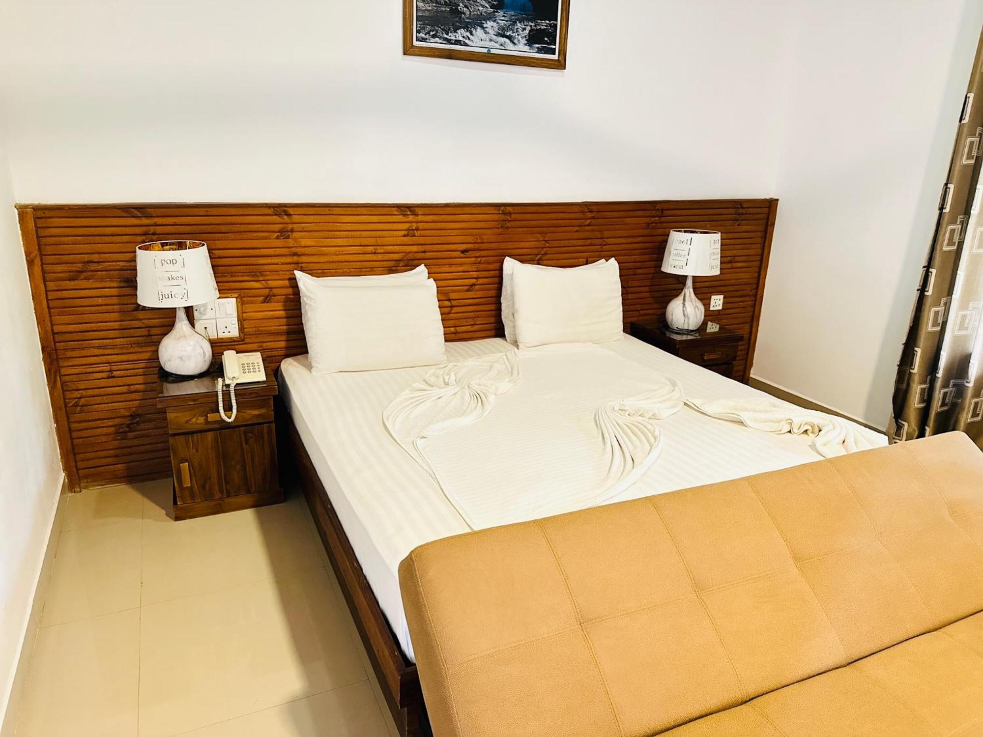 Gamodh Citadel Resort Anuradhapura Exterior foto