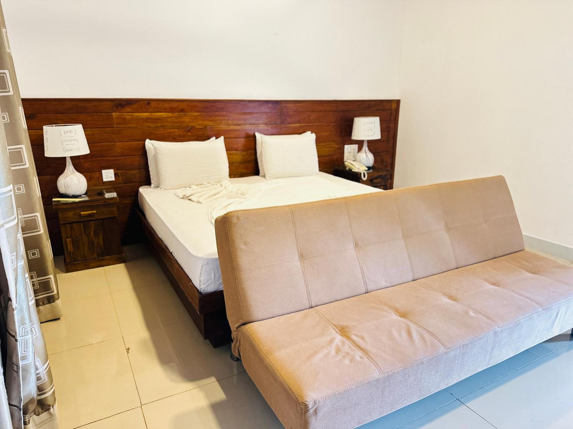 Gamodh Citadel Resort Anuradhapura Exterior foto